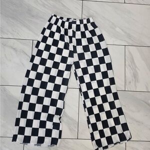 Best Day Ever Kids Black & White Checkered Satin Ribbed Kids Pants size 10
